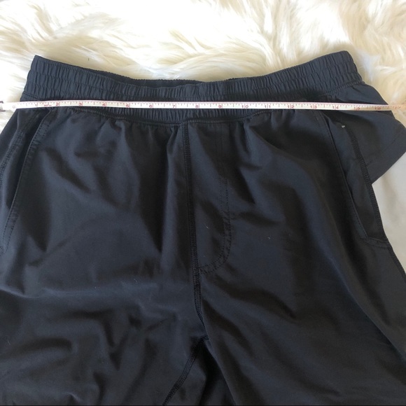 Lululemon Linerless Short - Picture 5 of 7